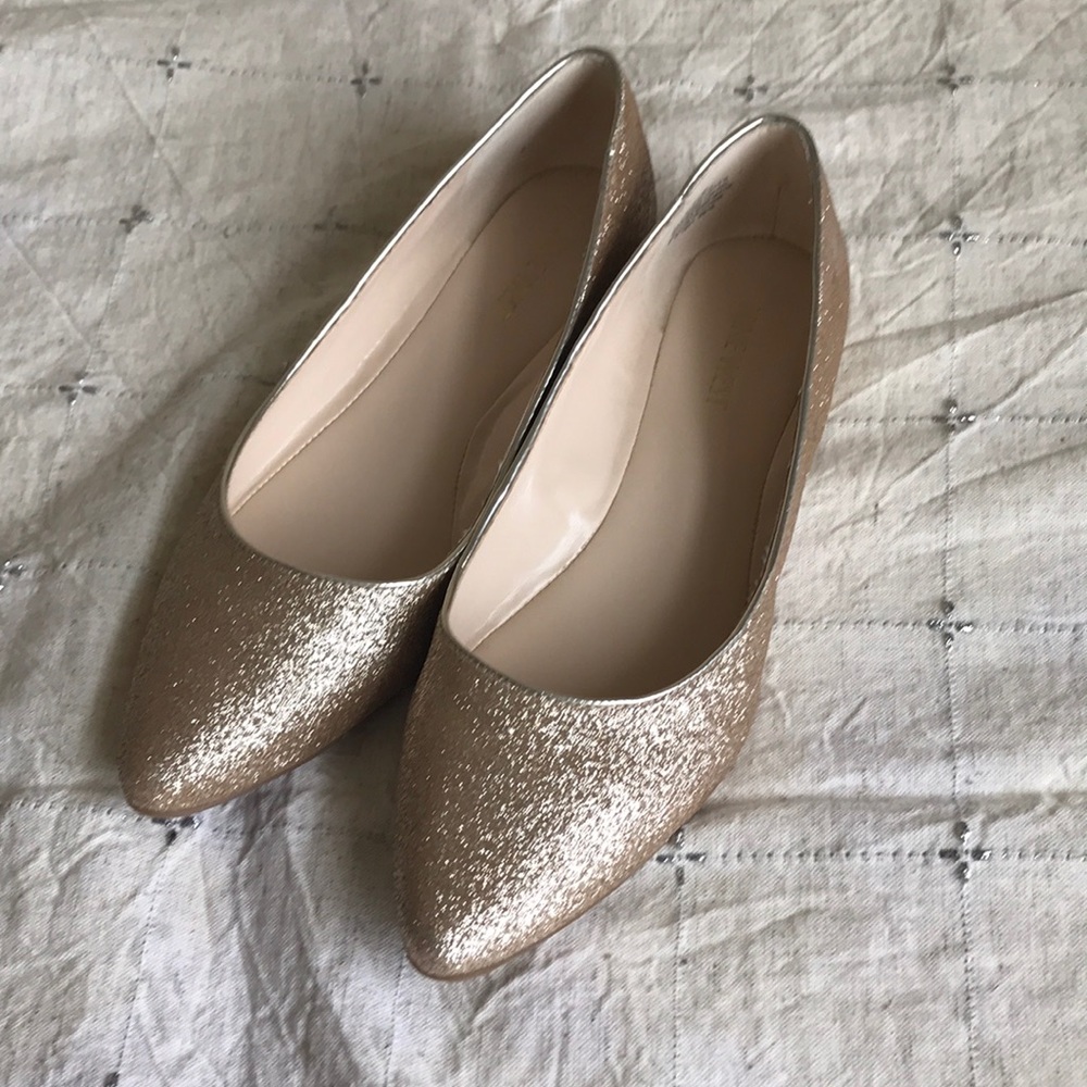 Nine West gold sparkle flats sz 9.5m